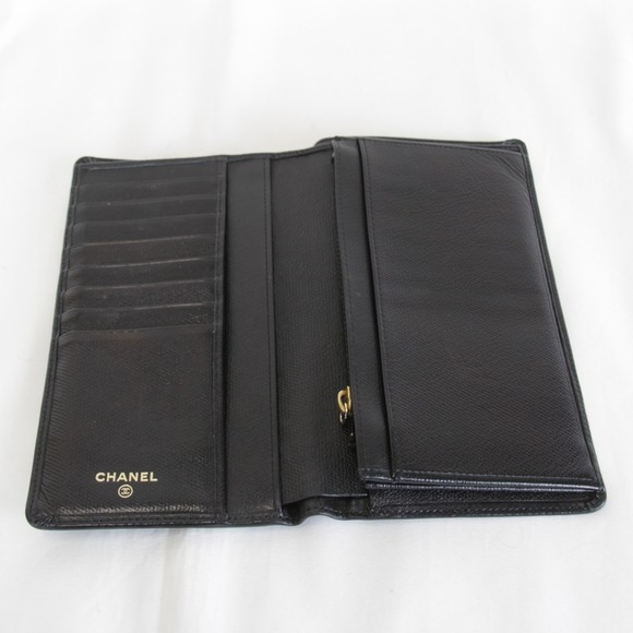 CHANEL Authentic Black Leather Wallet - Picture 7 of 16